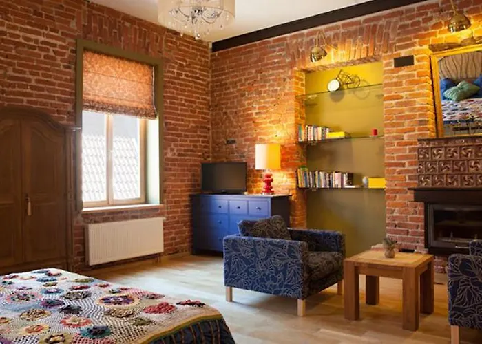 Luxury Old Town Apartment